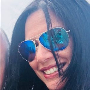 Meet your Posher, Diana